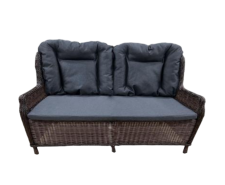 Диван плетеный для уличных кафе и ресторанов