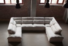 П-образный диван кабинка в стиле лофт для ресторанов и кафе